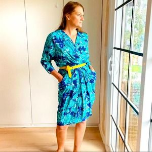 Women’s 80’s Dress, Floral Print, Faux Wrap, V neck
Label All that Jazz Bright